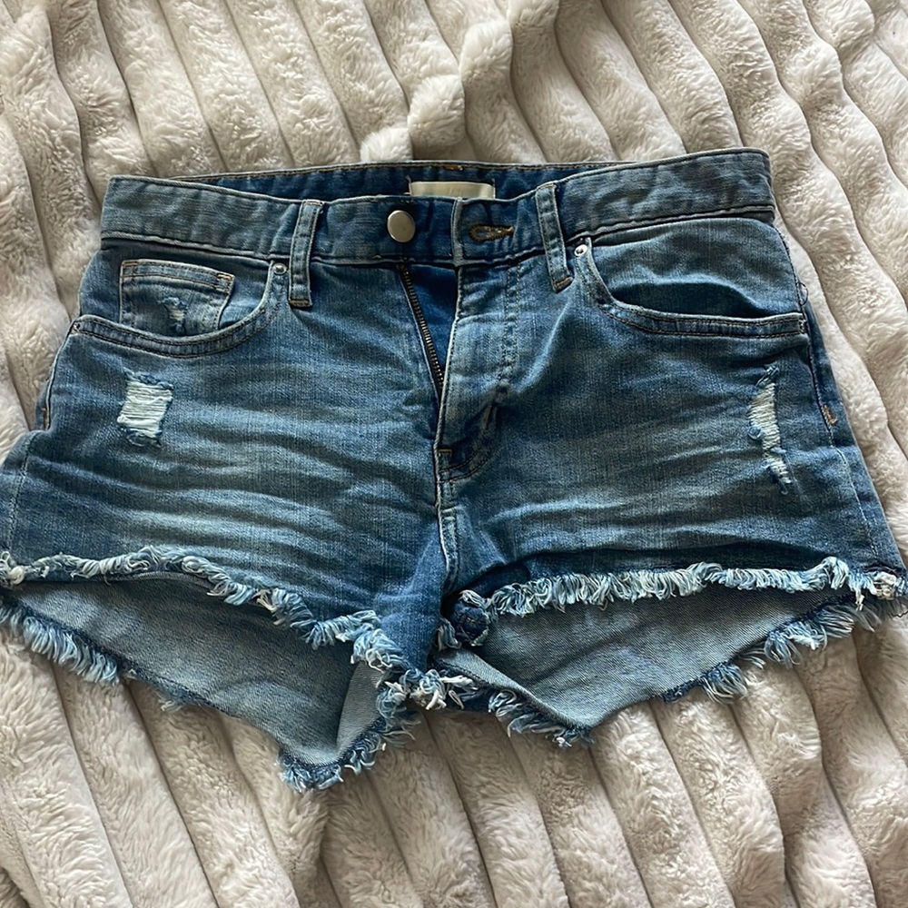 H&M women’s denim shorts size 2